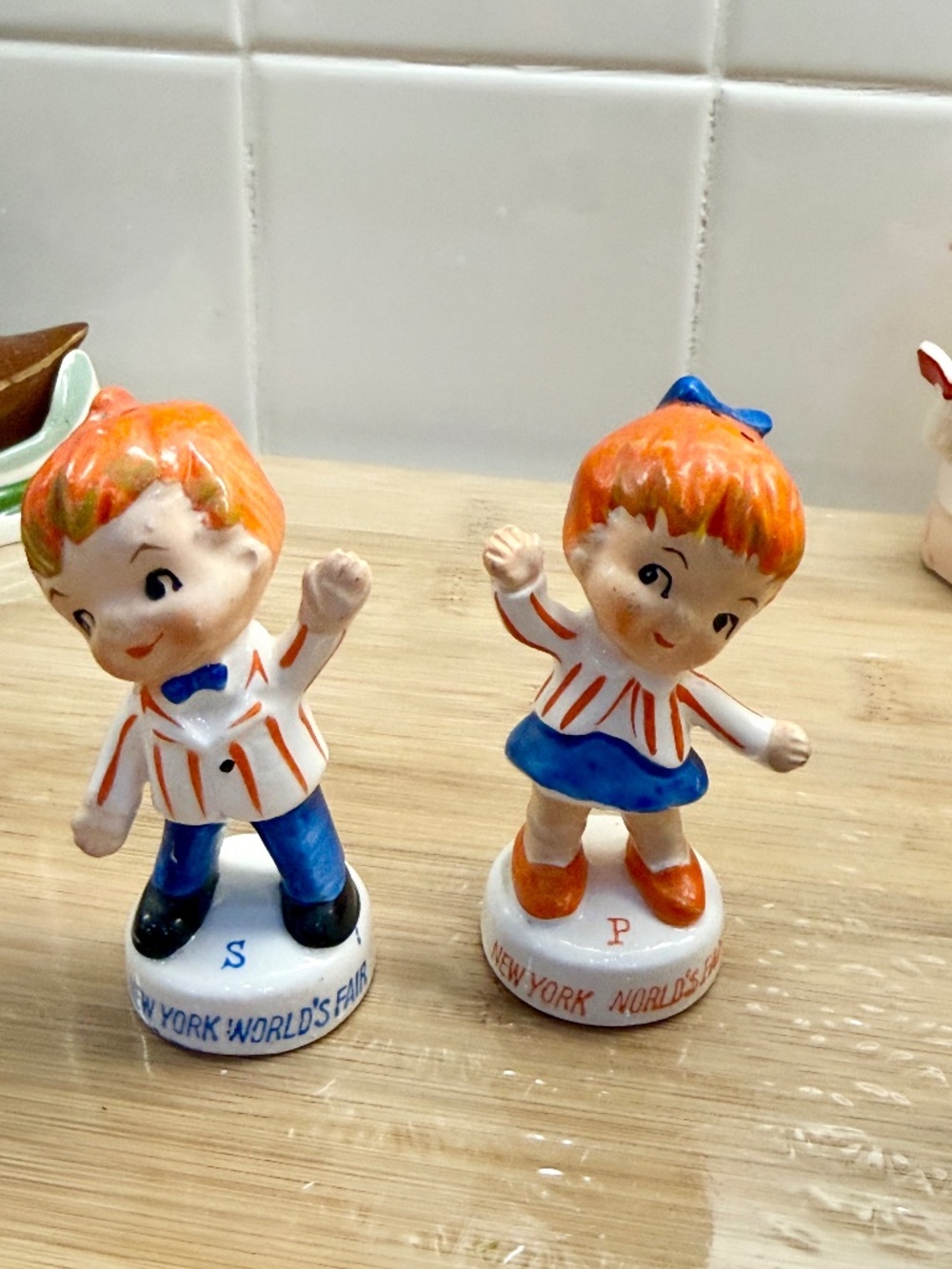 1963 New York world fair, salt pepper, vintage, Japan